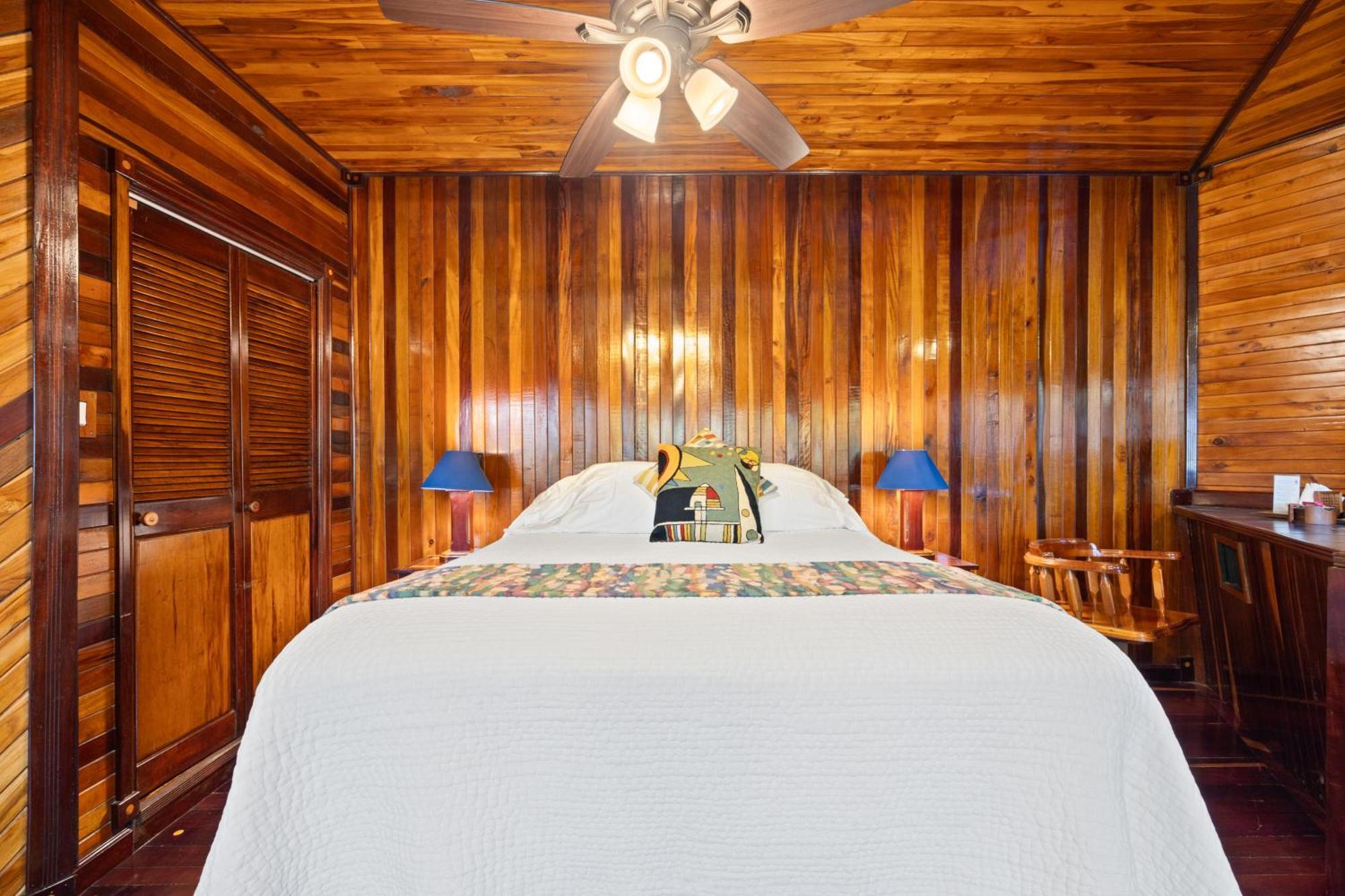Tambor Tropical Beach Resort- Adults Only Bilik gambar