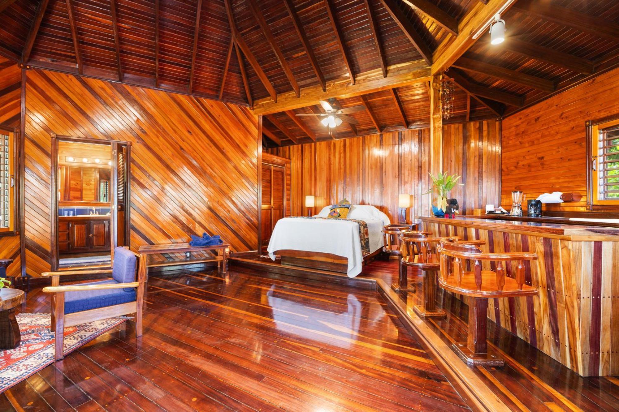 Tambor Tropical Beach Resort- Adults Only Bilik gambar